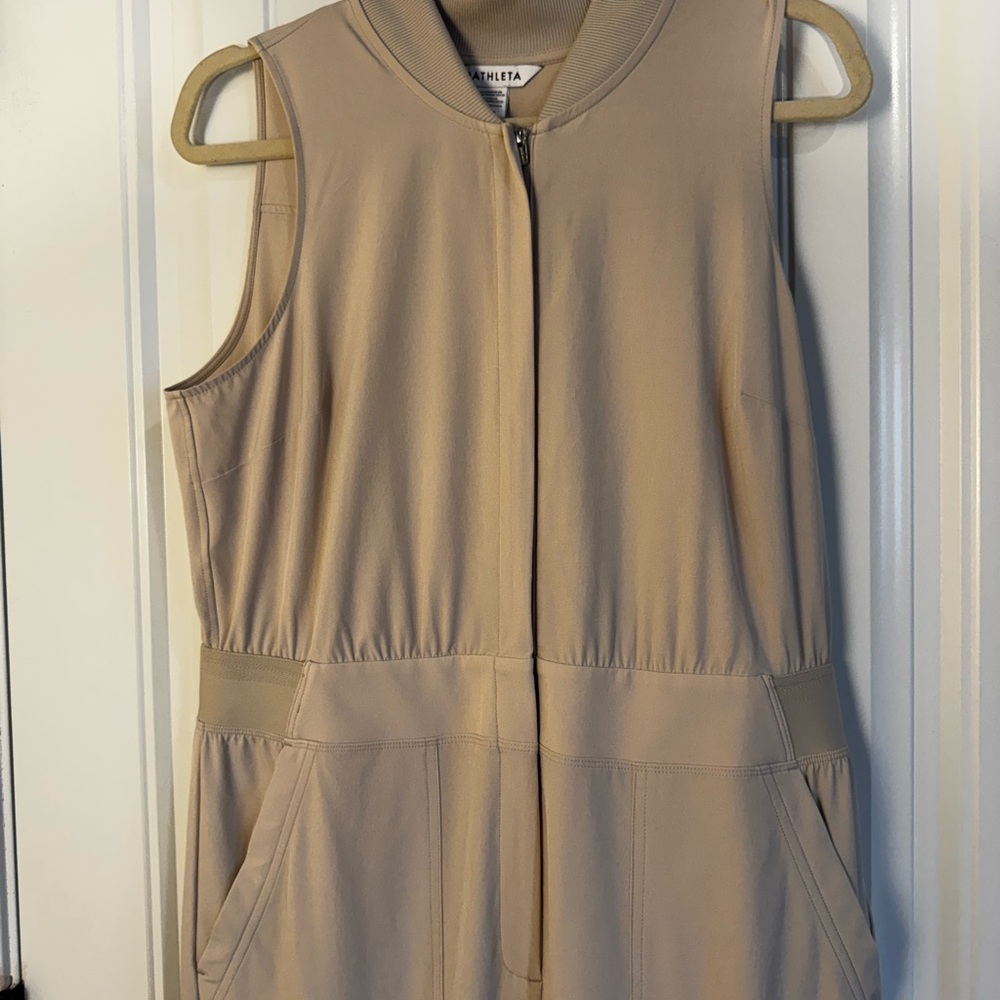Athleta Sleeveless Cargo Jumpsuit in Light Beige - Picture 3 of 14